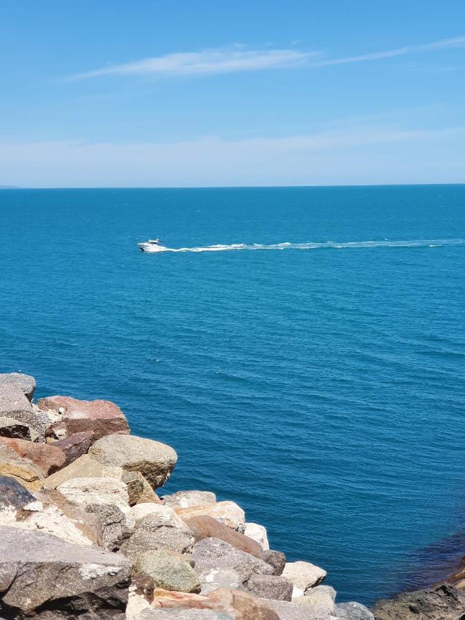 Eve Santa Marina Studios - Sea, Pools, Relax Sosopol Exterior foto
